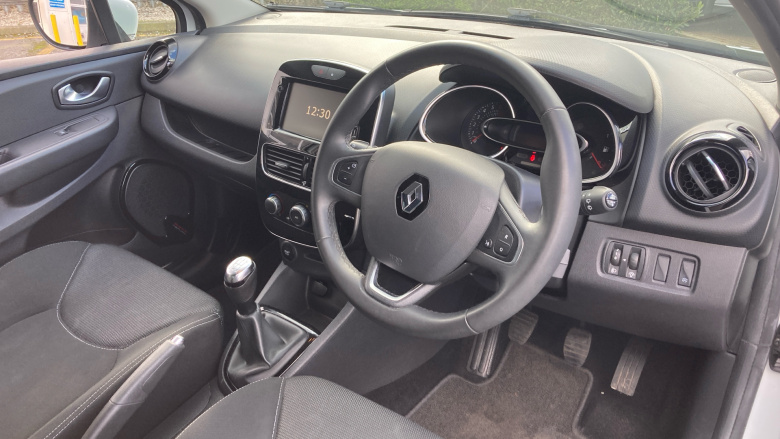Renault Clio 0.9 TCE 90 Iconic 5dr Petrol Hatchback